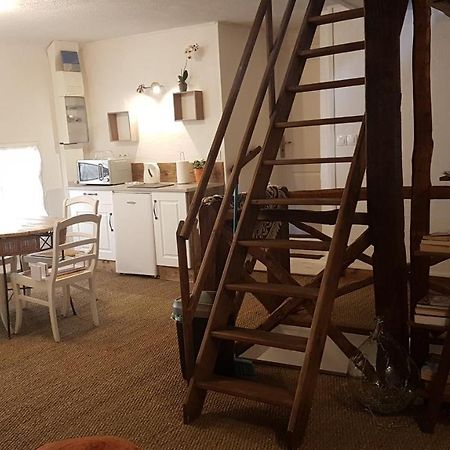 La Belmontaise Bed & Breakfast Beaumont-sur-Sarthe Екстериор снимка
