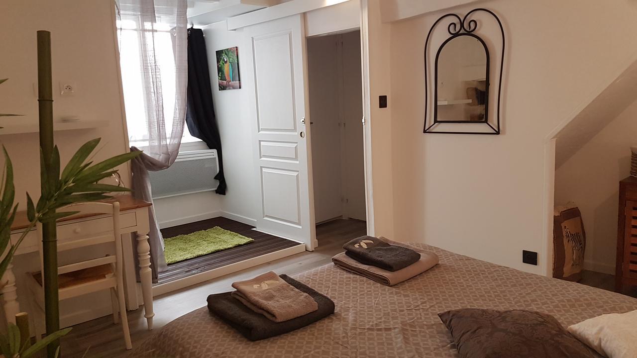 La Belmontaise Bed & Breakfast Beaumont-sur-Sarthe Екстериор снимка