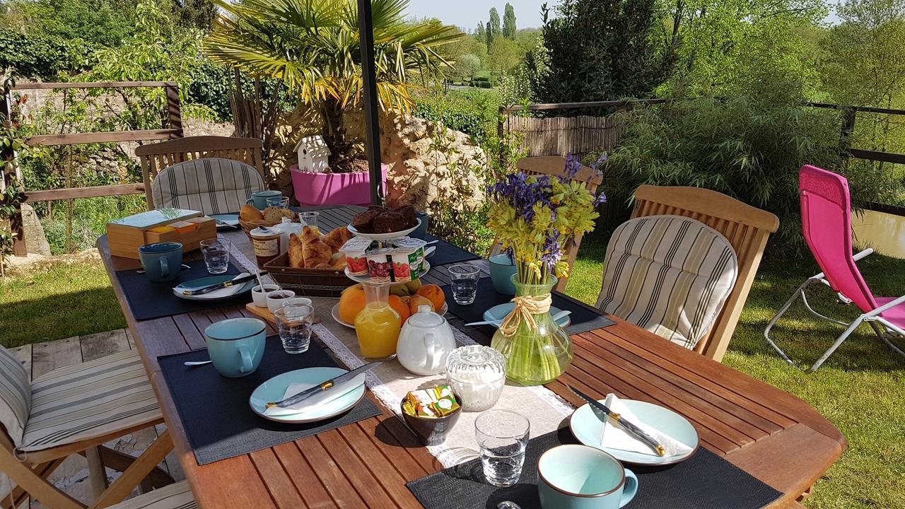 La Belmontaise Bed & Breakfast Beaumont-sur-Sarthe Екстериор снимка