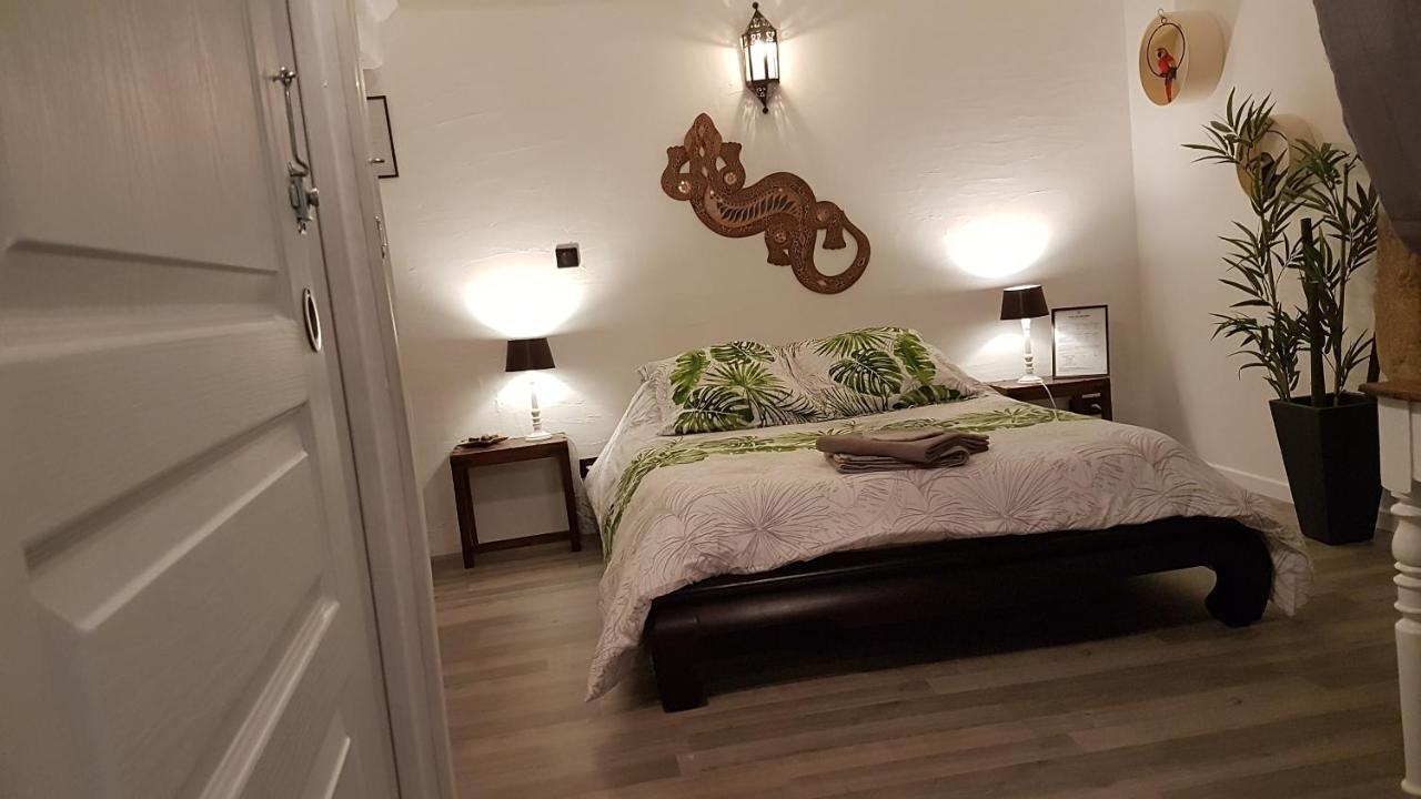 La Belmontaise Bed & Breakfast Beaumont-sur-Sarthe Екстериор снимка